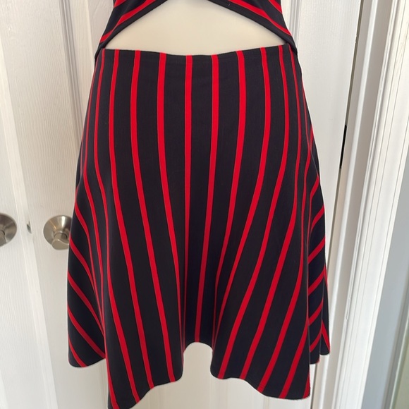 MARKET&SPRUCE WRAP BACK DRESS RED/NAVY BLUE STRIPED CAP SLEEVE SIZE MED PETITE - Picture 8 of 10
